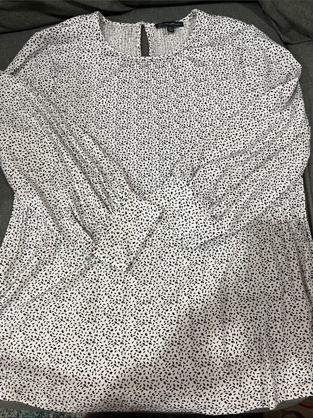Adrianna Papell White Long-Sleeve Printed Blouse